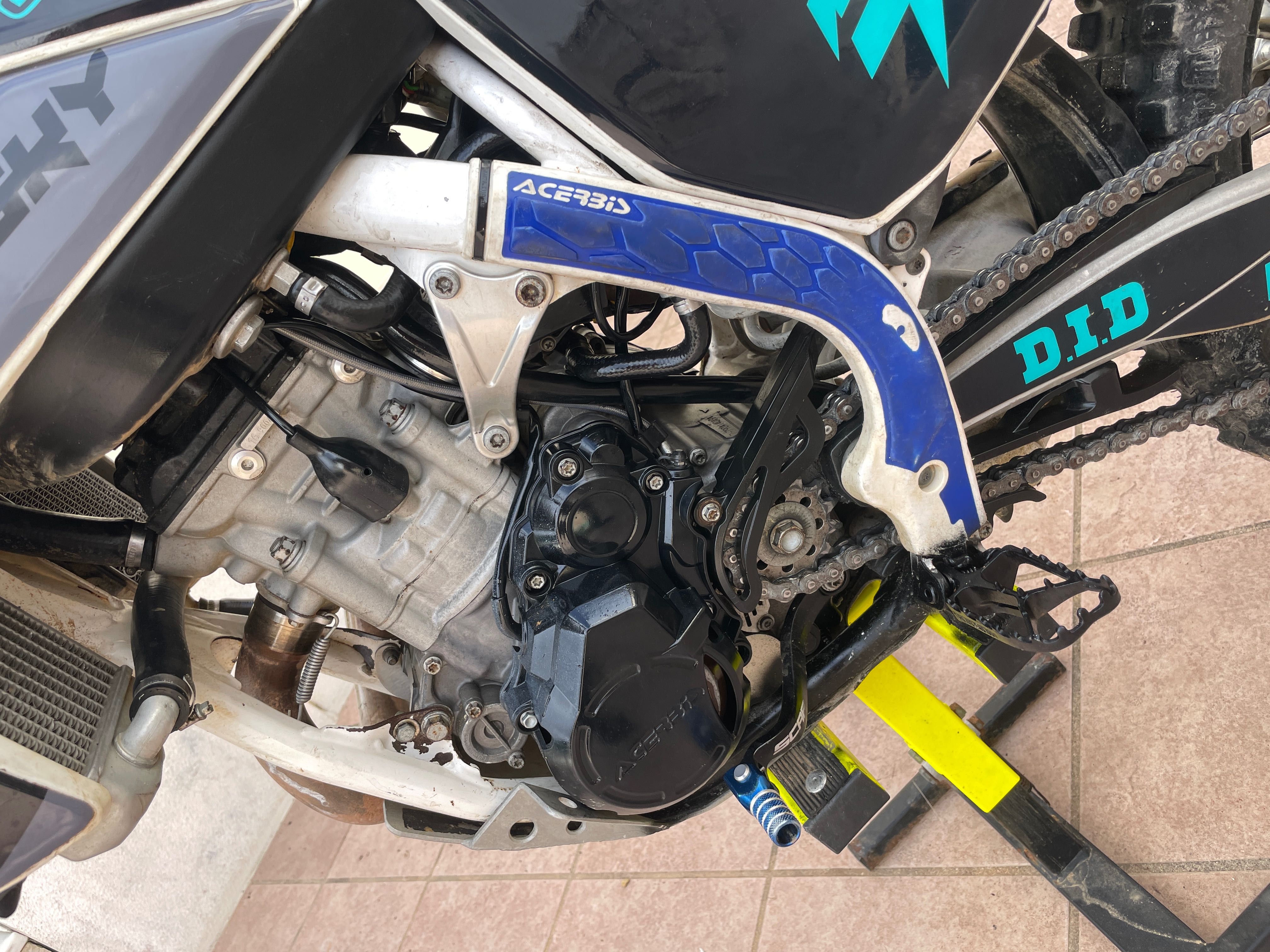 Fc250 Husq sem matricula