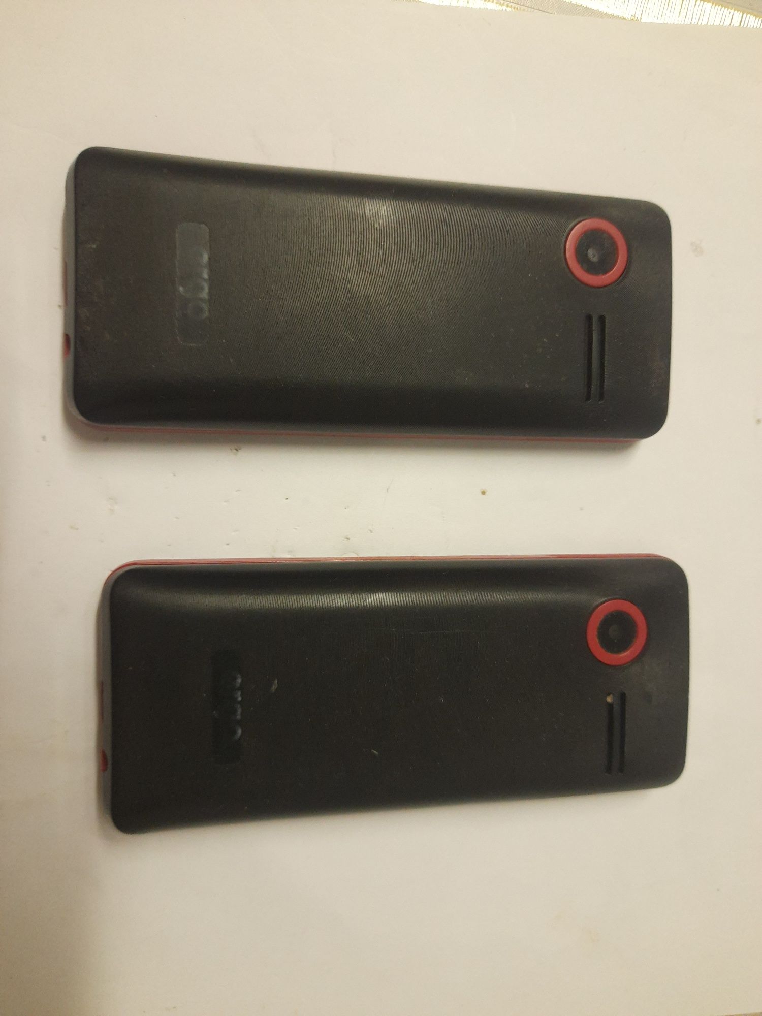 Продам телефоны  RM-1037 ergo-2шт робочі