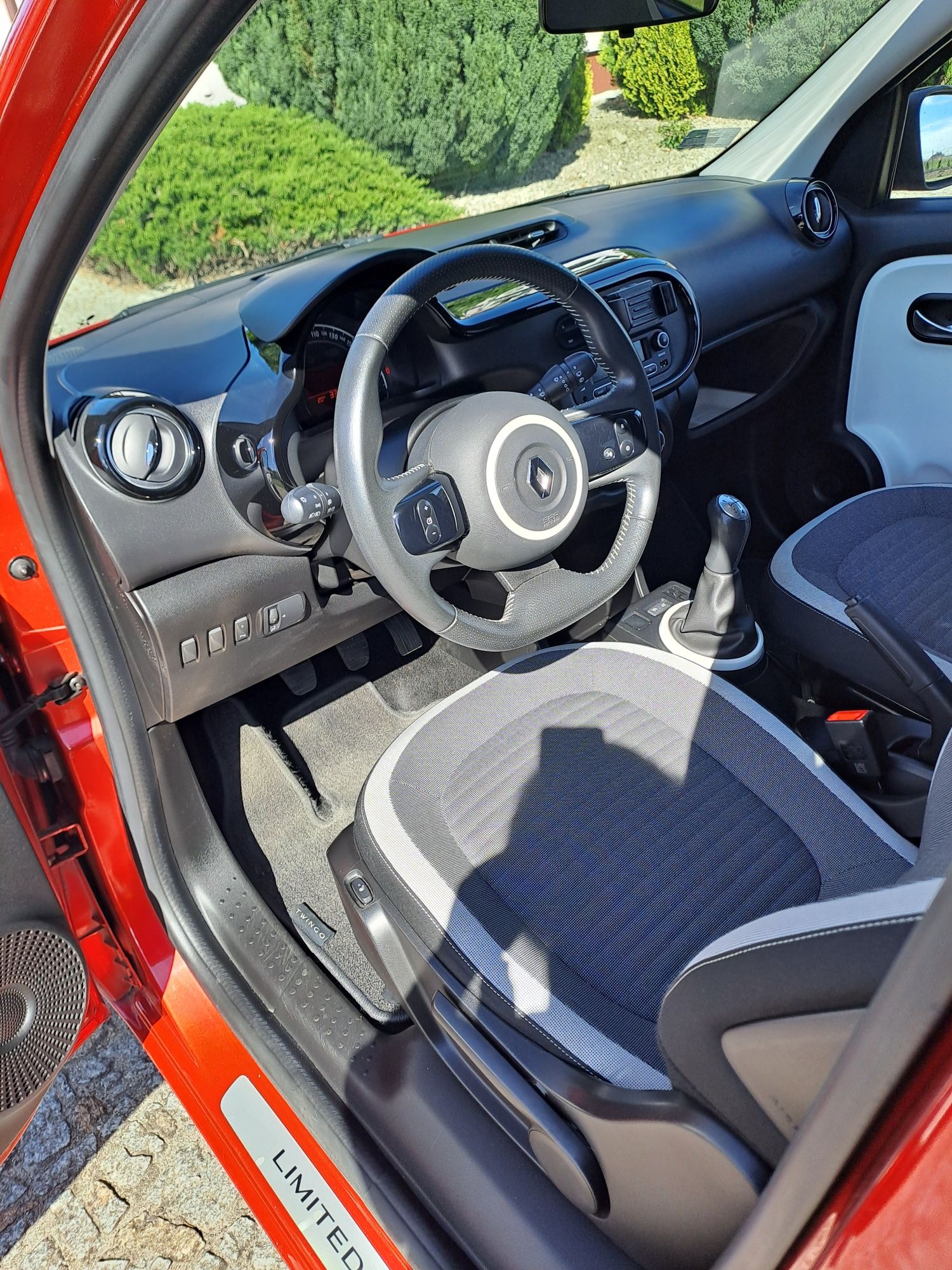 Renault Twingo 2017 rok