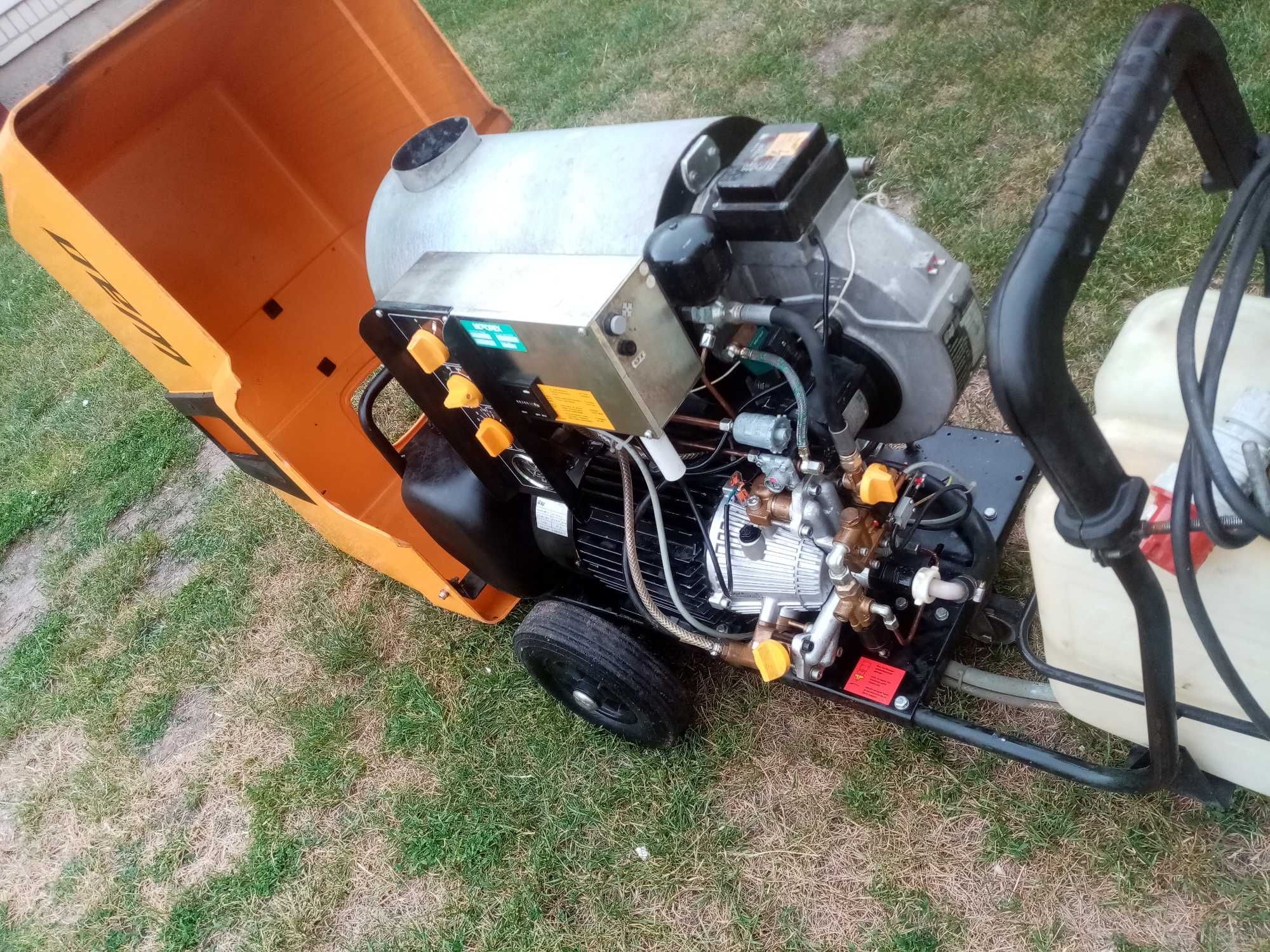 Myjka ciśnieniowa Karcher hds Super Wap CS930
