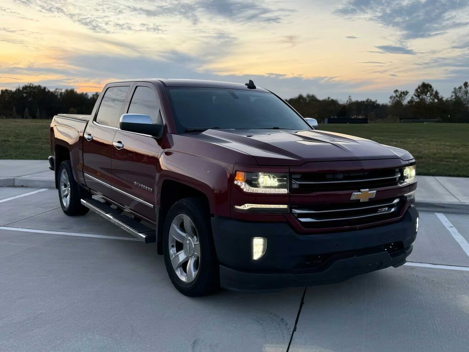 Chevrolet Silverado      2017