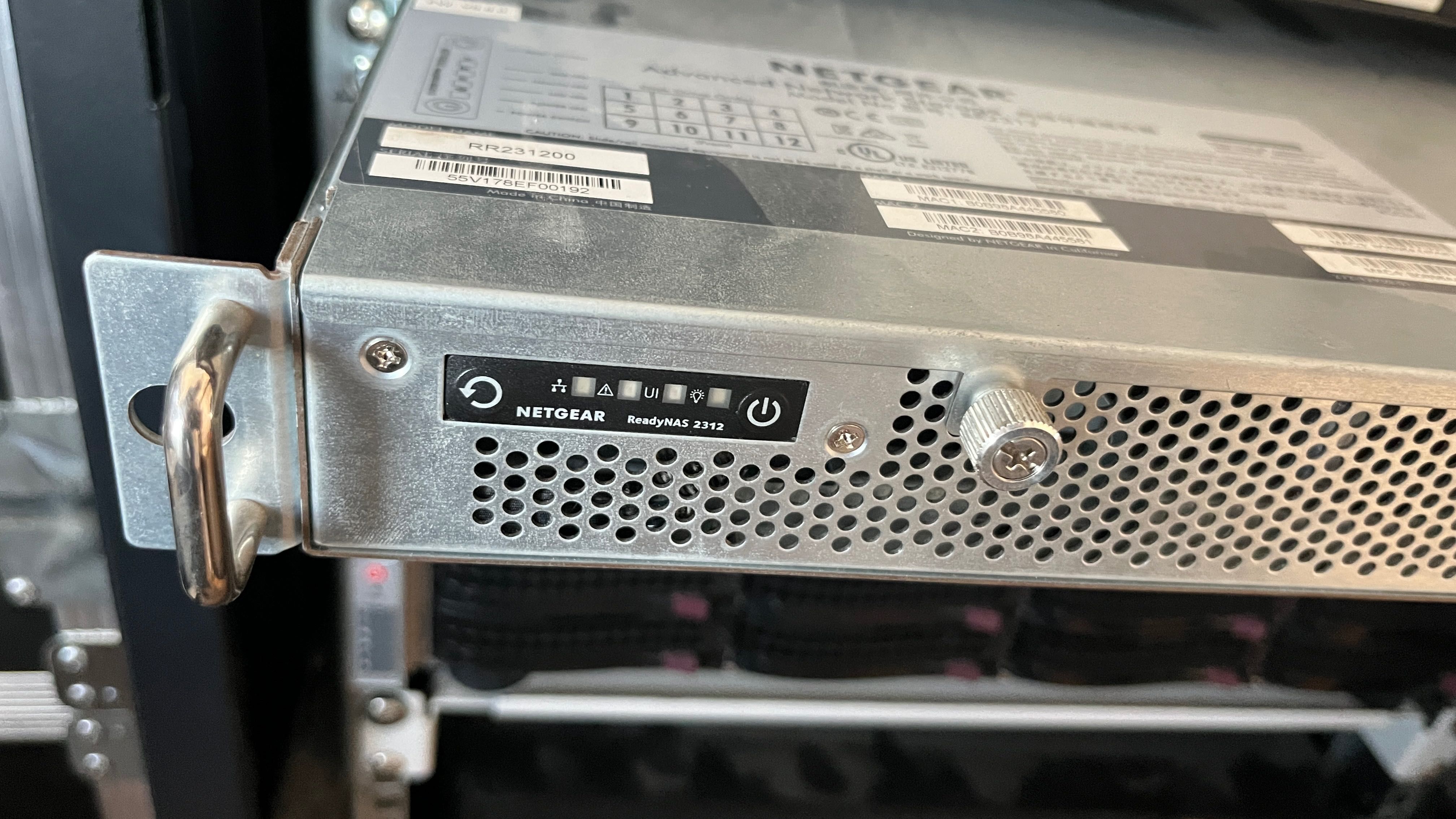 Serwer NAS na 12 dyski NETGEAR RR2312