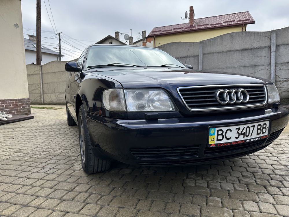 Audi a6 c4. 2.6 gaz