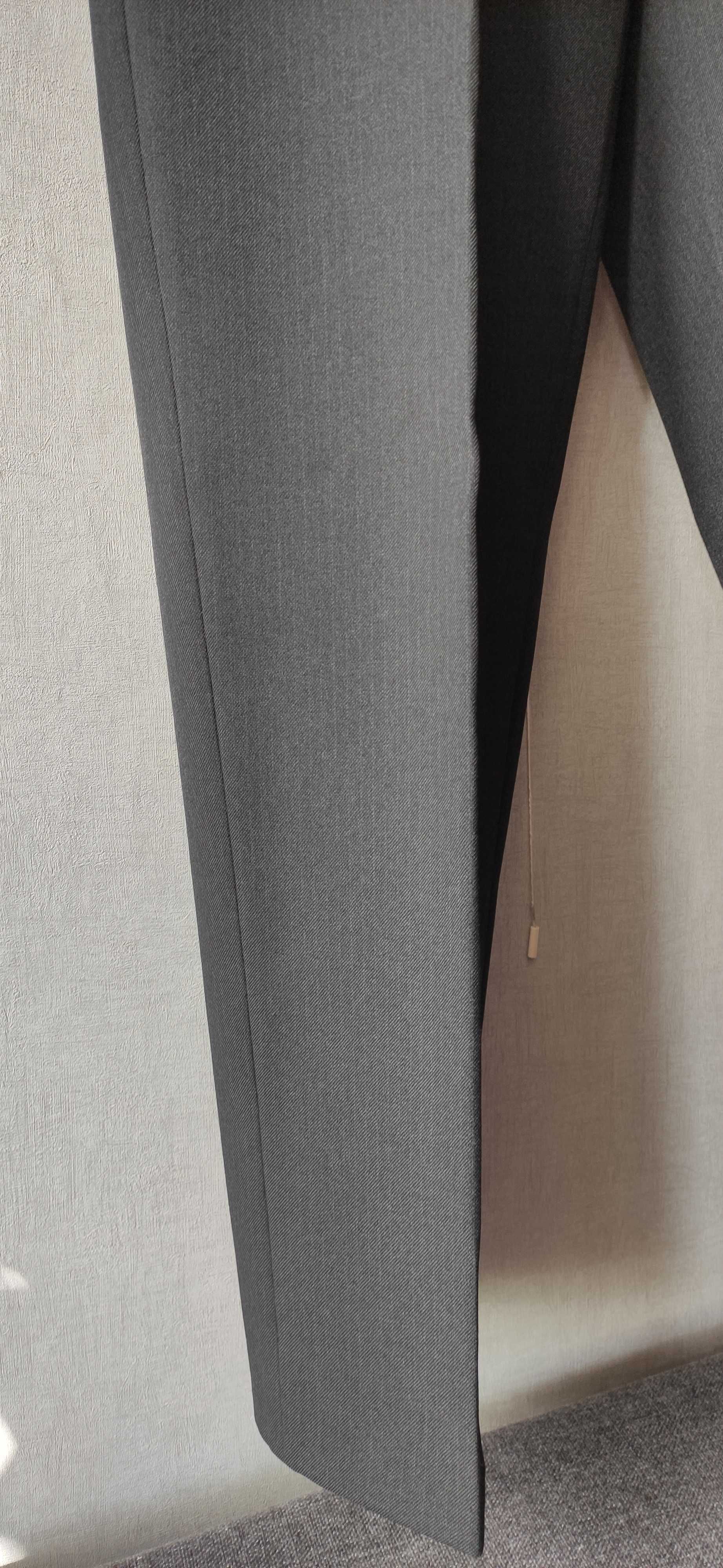 Garnitur dwuczęściowy XL XXL pas 104cm klatka 122cm