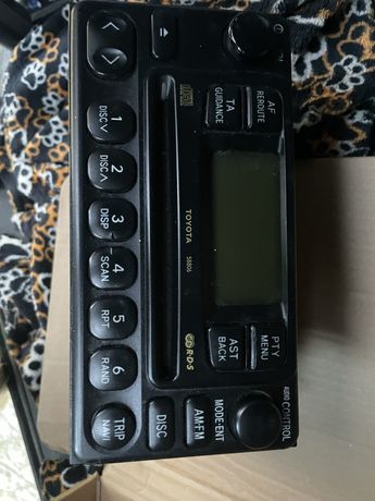 Radio Toyota Rav 4 plus ramka