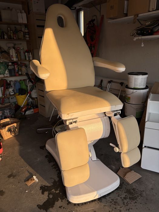 Fotel podologiczny + kontenerek