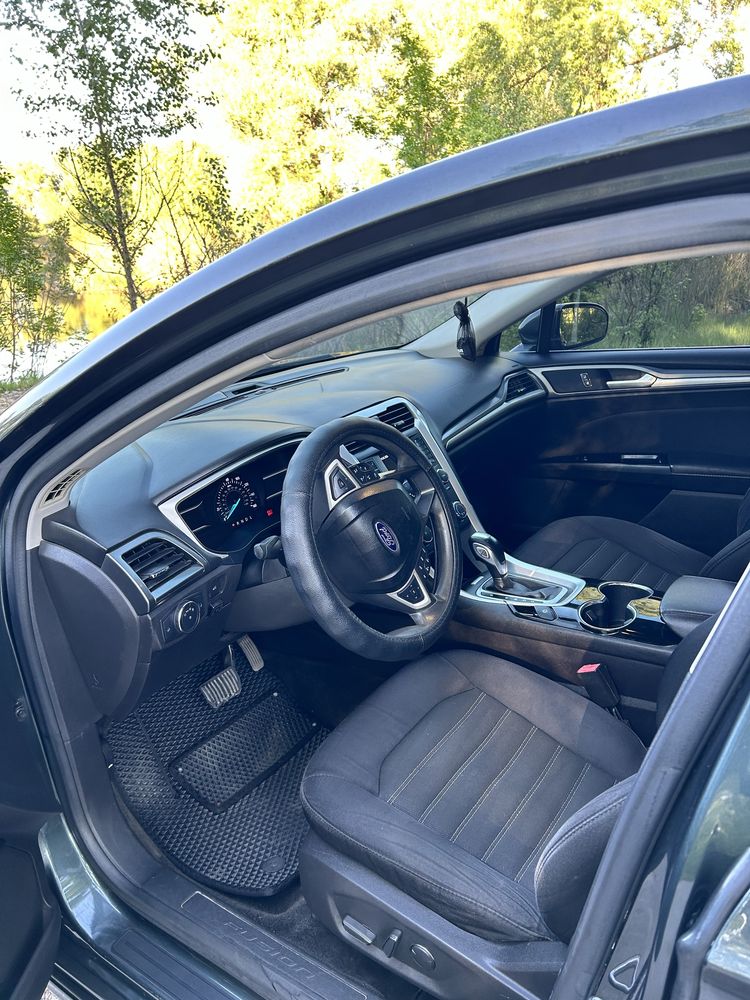 Продам Ford Fusion