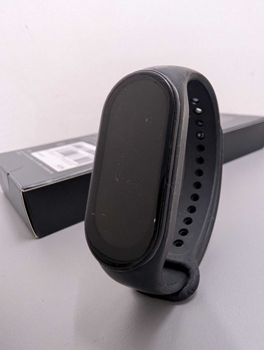 Фітнес браслет годинник Xiaomi Mi Smart Band 7 (технічно без нюансів)