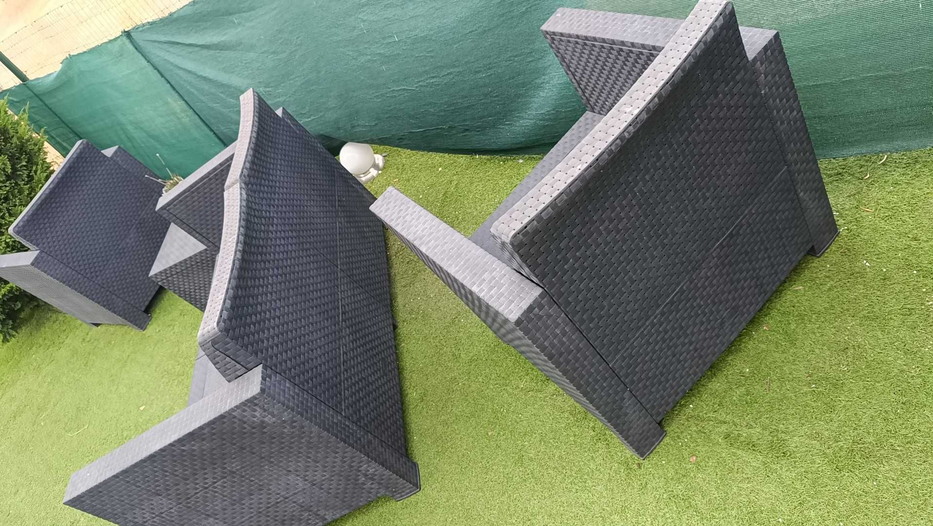 conjunto de Mobilliário de jardim