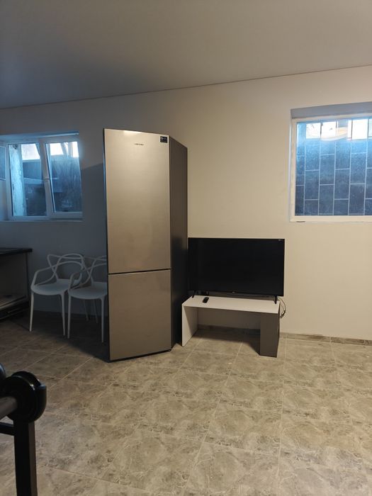 Продам Квартиру - комерційне приміщення