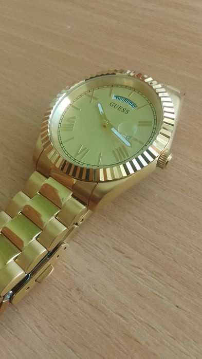 Часы Guess ( GW0682L2)