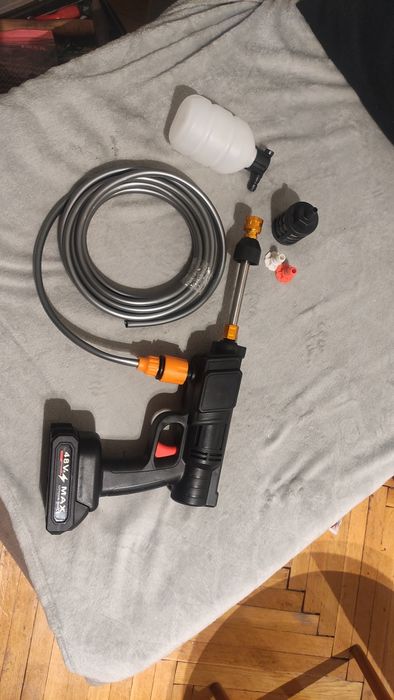 Myjka ciśnieniowa akumulatorowa