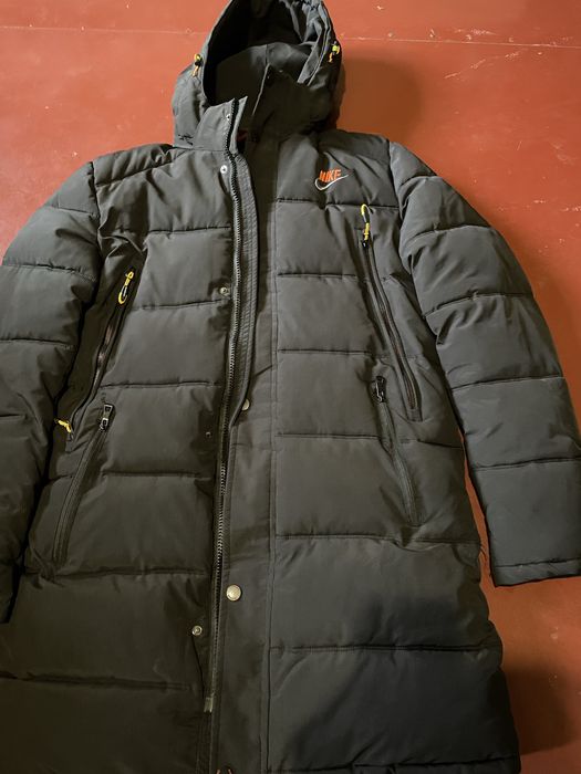 Зімня довга  курта nike