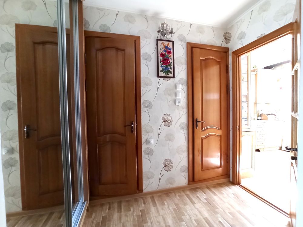 Продаж 2к квартири 51 кв. м на вул. Пирогова 117а