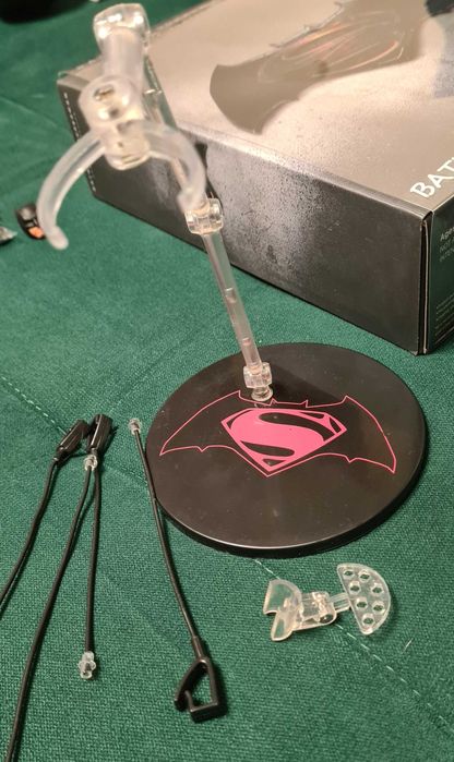 Figurka Batman Mezco One:12 (fejk) Batman vs Superman