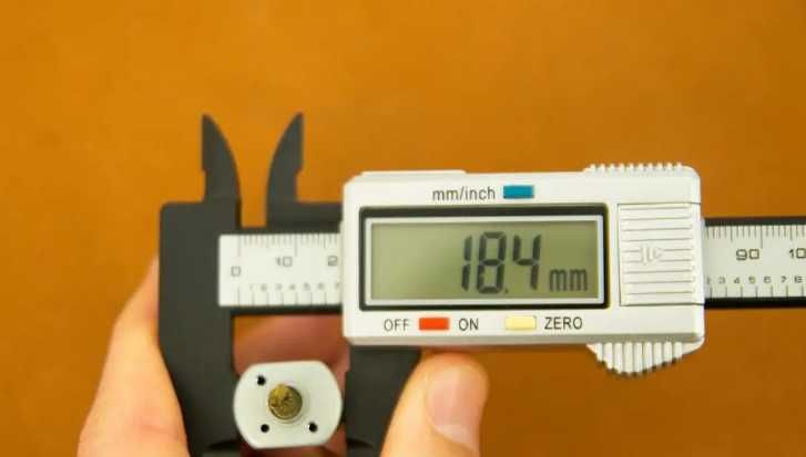 Мотор электробритвы BRAUN, KD274723,  Series 4000, 1.2 - 2.4V