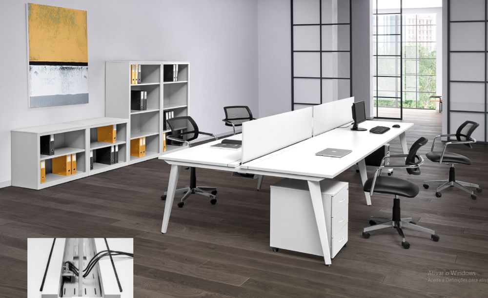 Mobiliário de escritório e Cadeiras