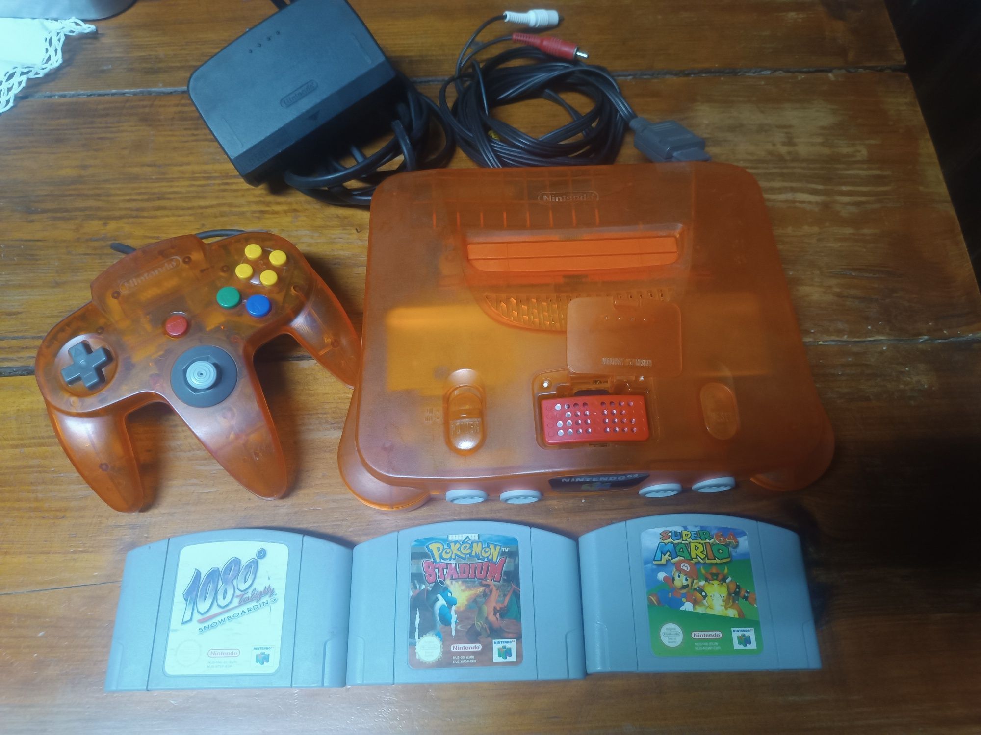 Rara Nintendo 64 Fire Orange + expansion Pak e jogos