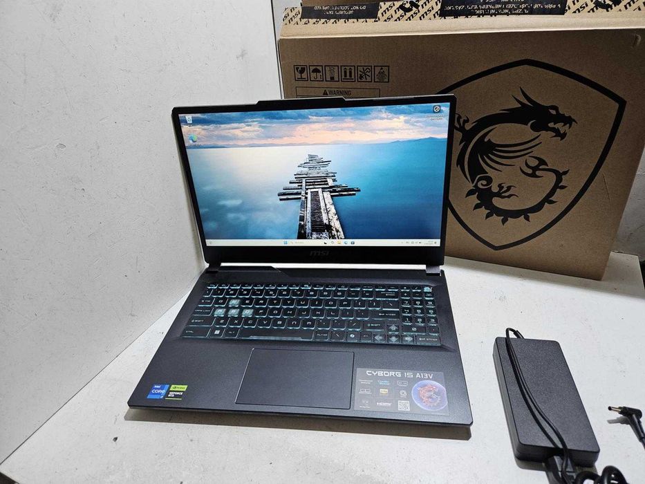 Laptop MSI Cyborg i7-13620H 16GB 512 RTX4060