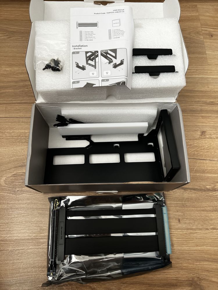 Вертикальне кріплення для відеокарти EZDIY-FAB з PCIe 4.0
