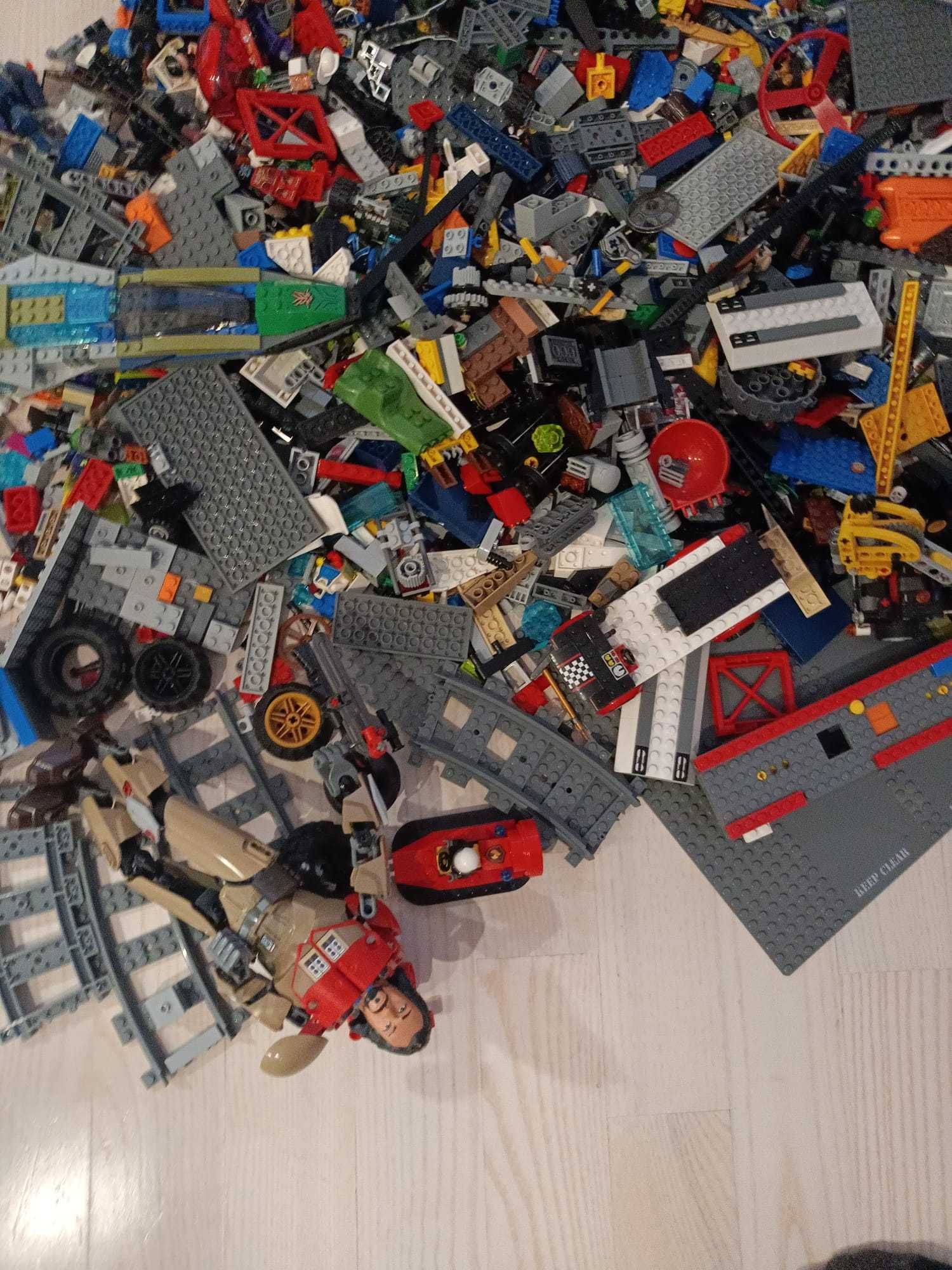 Klocki LEGO dużo