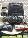 Sprzedam Konsolę SEGA 16-Bit