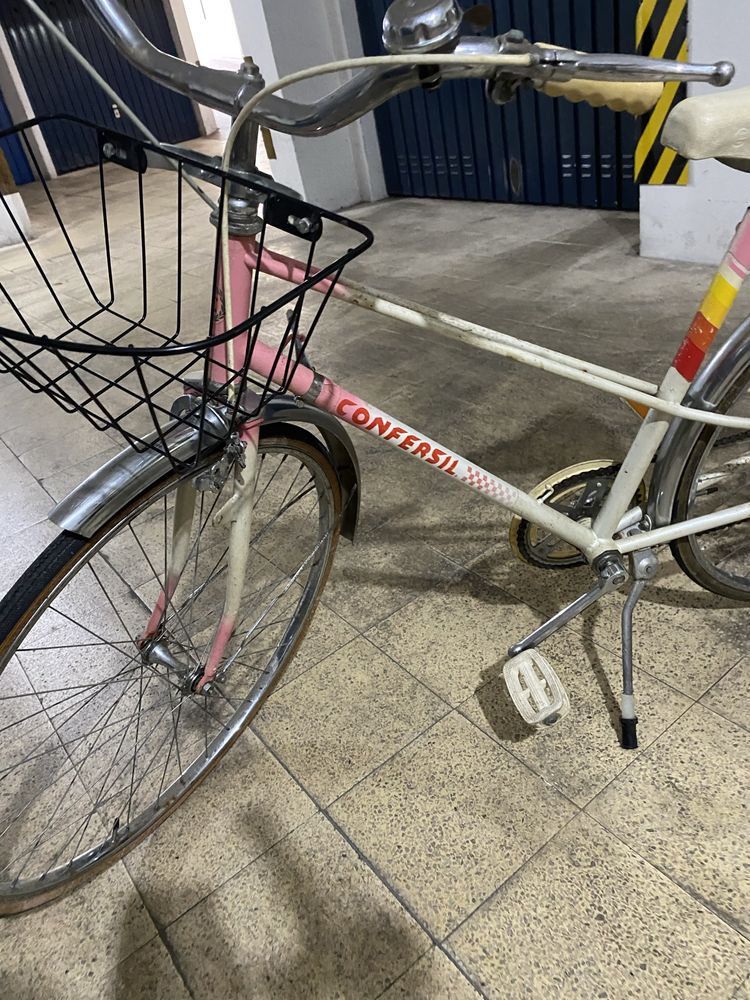Bicicletas Vintage Classica YeYe e Confersil