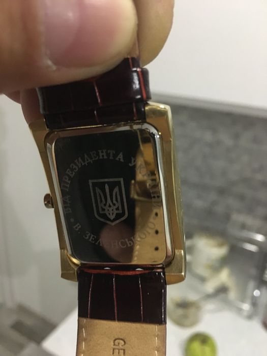 Годинник Клейнод  від президента Зеленского.