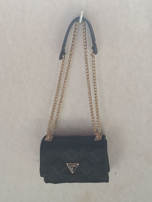 Mala Torebka GUESS