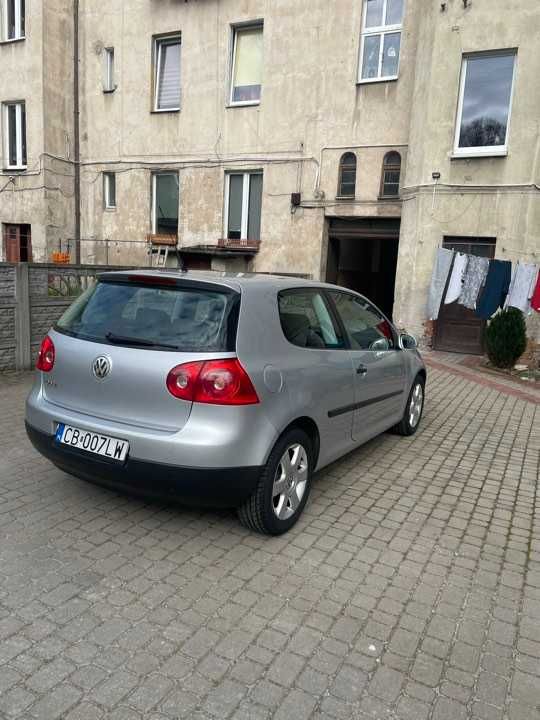 Volkswagen Golf V