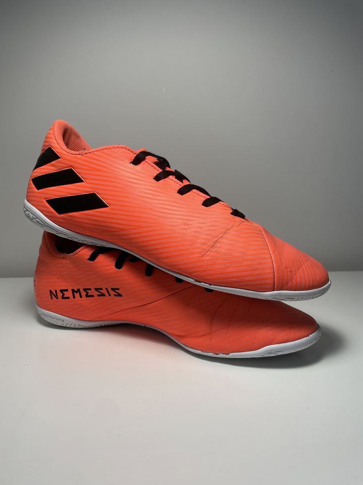 Halówki Adidas Nemeziz r41 / 26cm