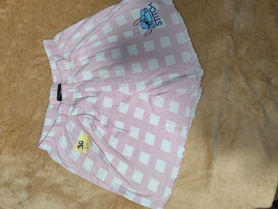 Продам дитячий одяг в гарному стані