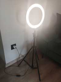 Lampa pierścieniowa LED selfie na statywie
