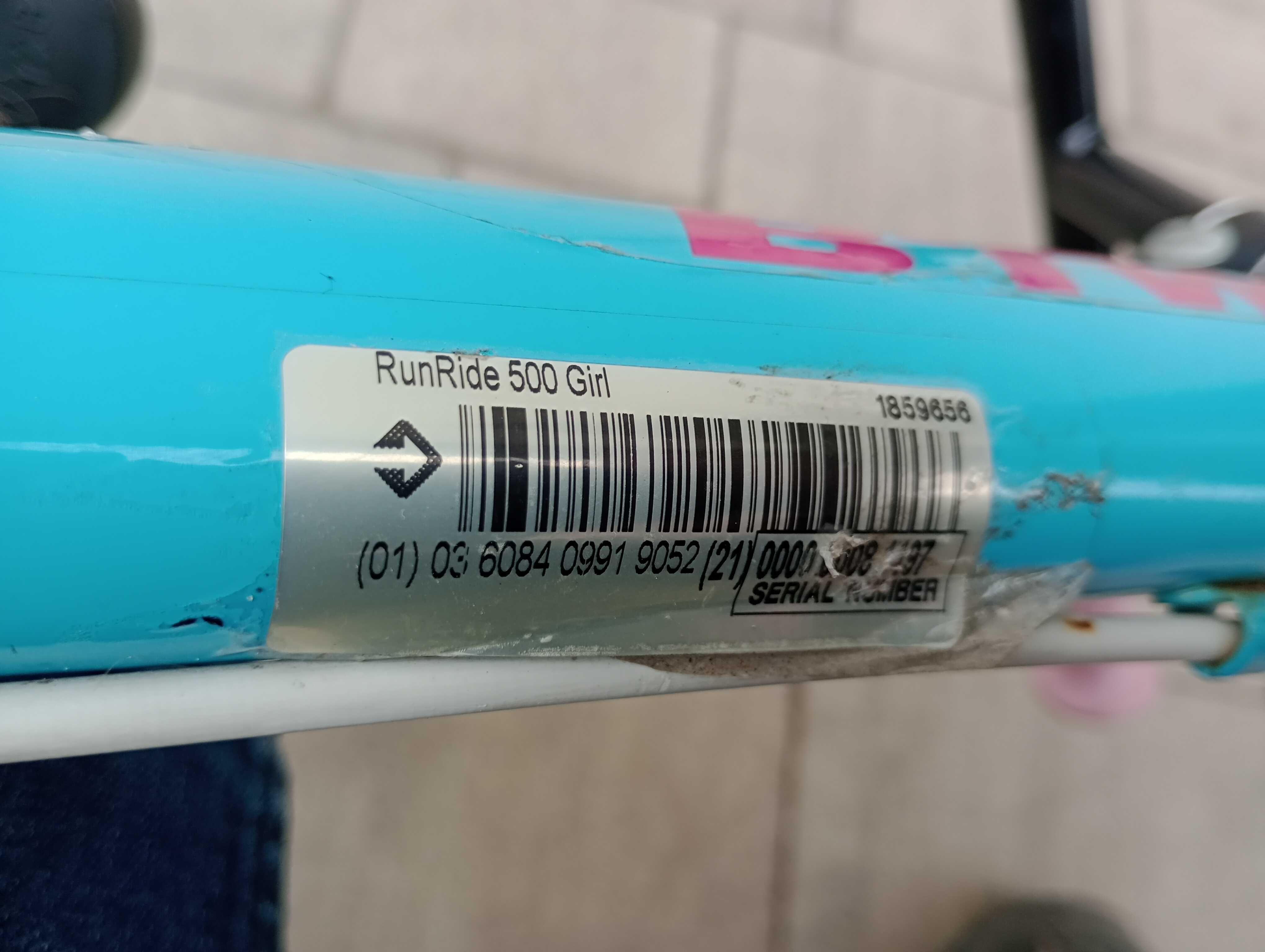 Rowerek biegowy "10 B-Twin RunRide 500" dla dziecka 2-4 lata z kaskiem