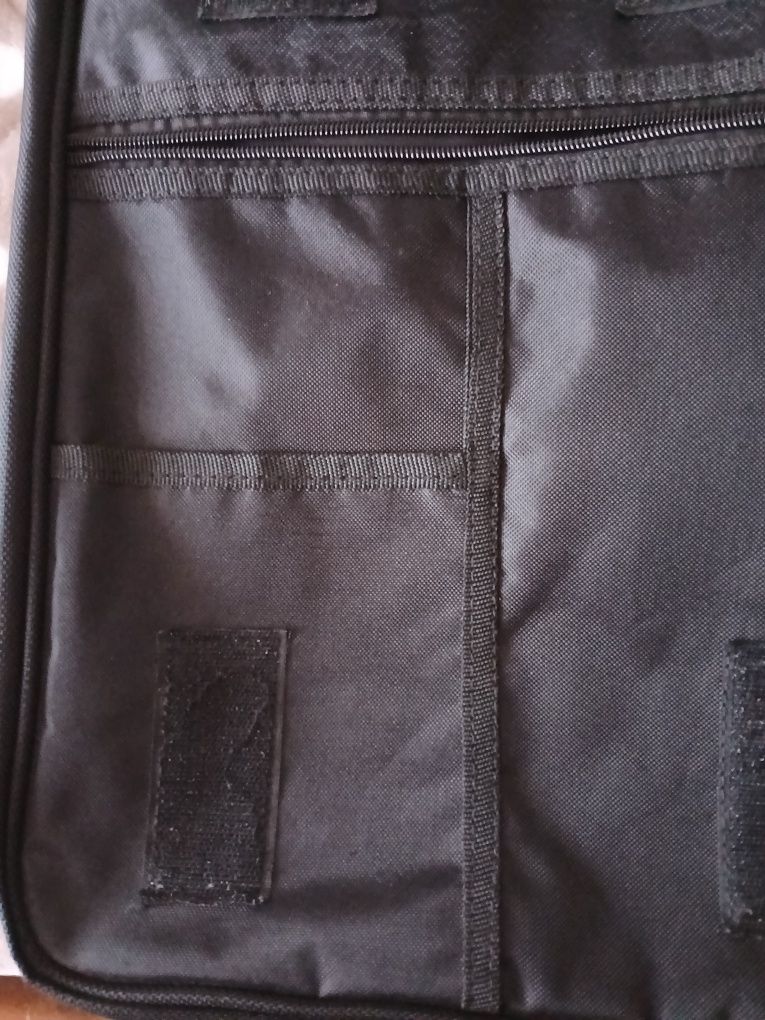 Mochila cor preta