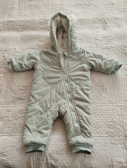 Дитячий комбінезон .