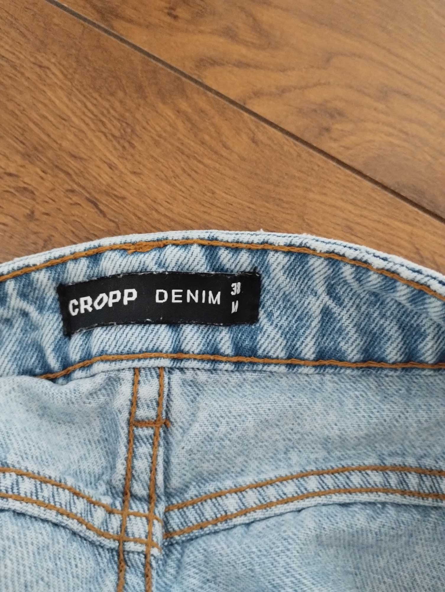 Spodenki Cropp z dziurami wysoki stan r.S/M