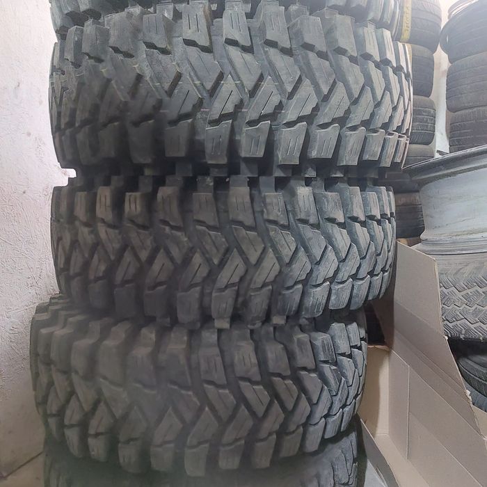 Колеса  37 12.50 16 Maxxis 12.5 Trepador шини 325 80 диски 6 139.7