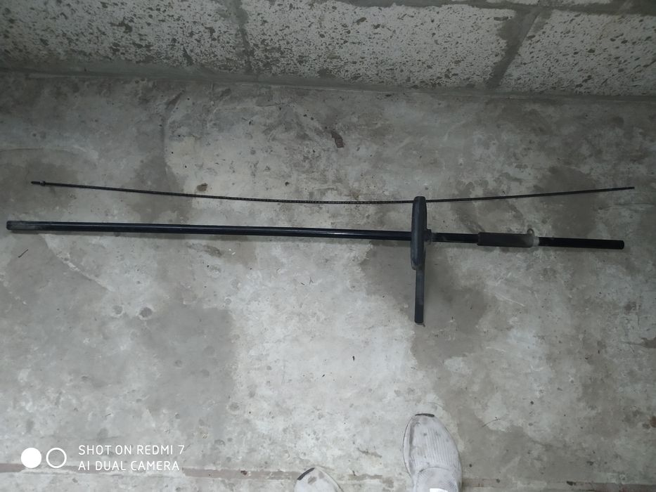 Штанга і вал пружинний до єлнктро-тримера.