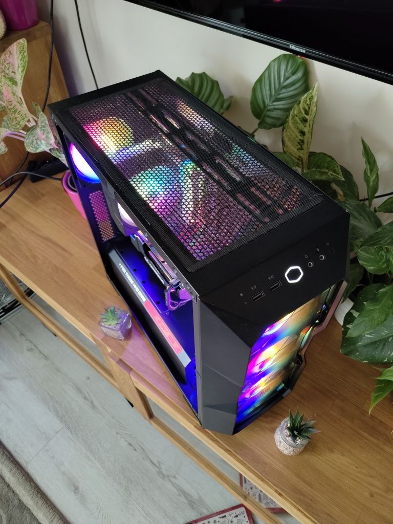 Komputer Gamingowy R5 5600 / GTX 1070Ti / 16GB RGB / 512GB SSD