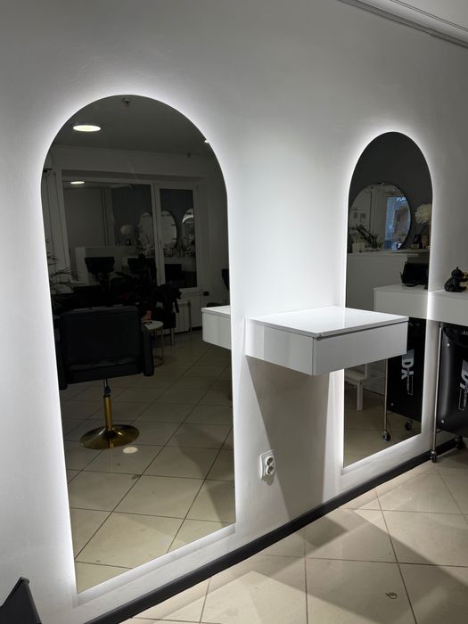 Продам меблі для салону краси