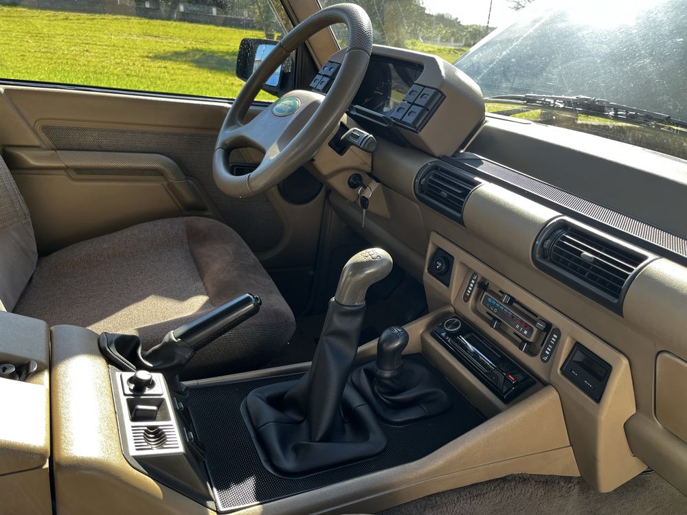 Land Rover Discovery 200