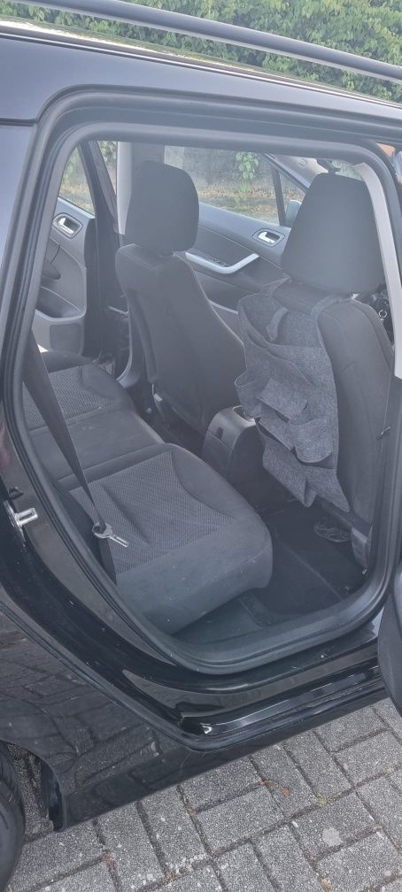Peugeot 308 SW Premium 1.6 HDi 110cv – Excelente Estado!
