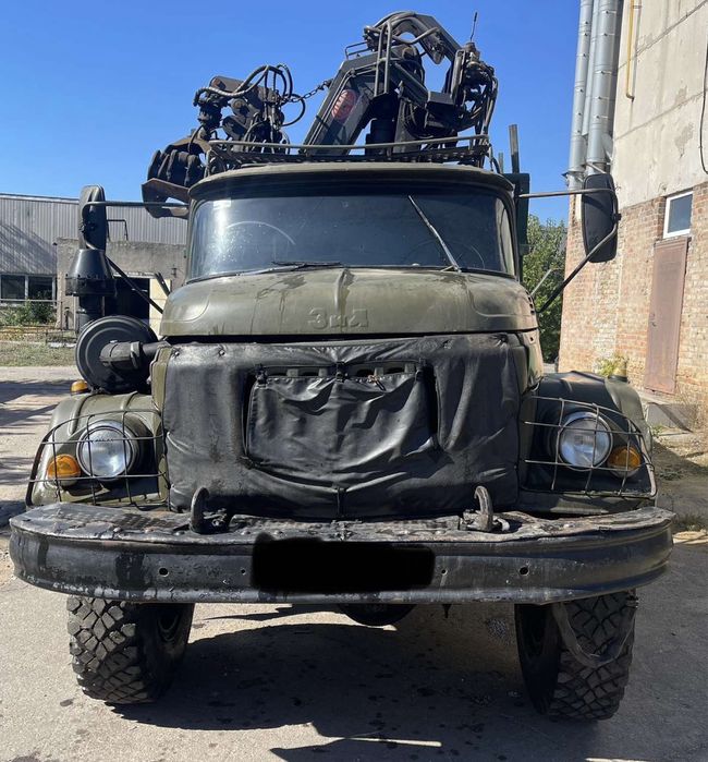 ЗІЛ 131 лісовоз самоскид з маніпулятором