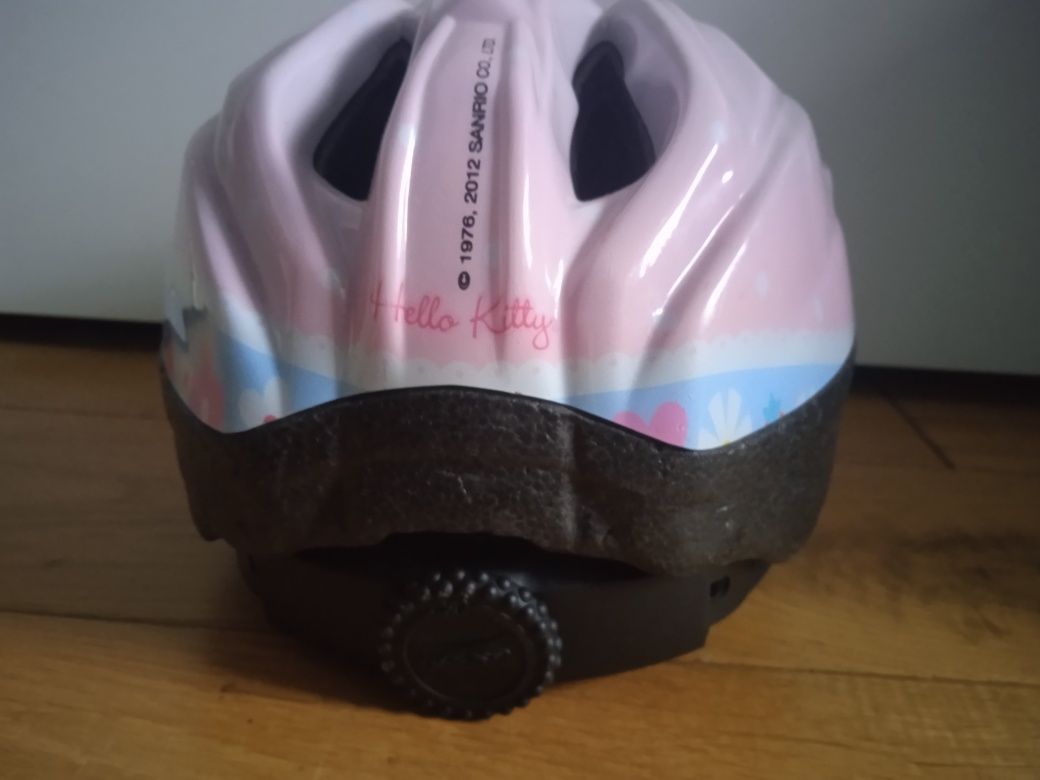 Sprzedam kask rowerowy Hello Kitty dla dziewczynki 3-7 lat