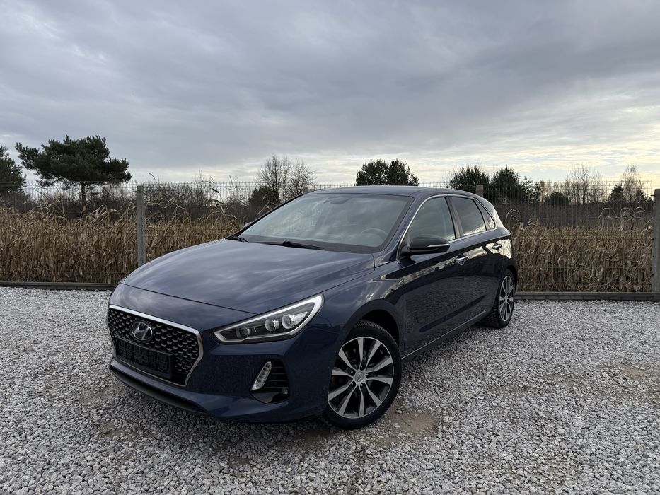Hyundai i30 2017 rok 1.4 T-GDI benzyna  full led bogato wyposażony