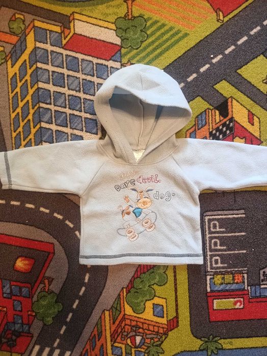 Ciepła bluza z kapturem r.68