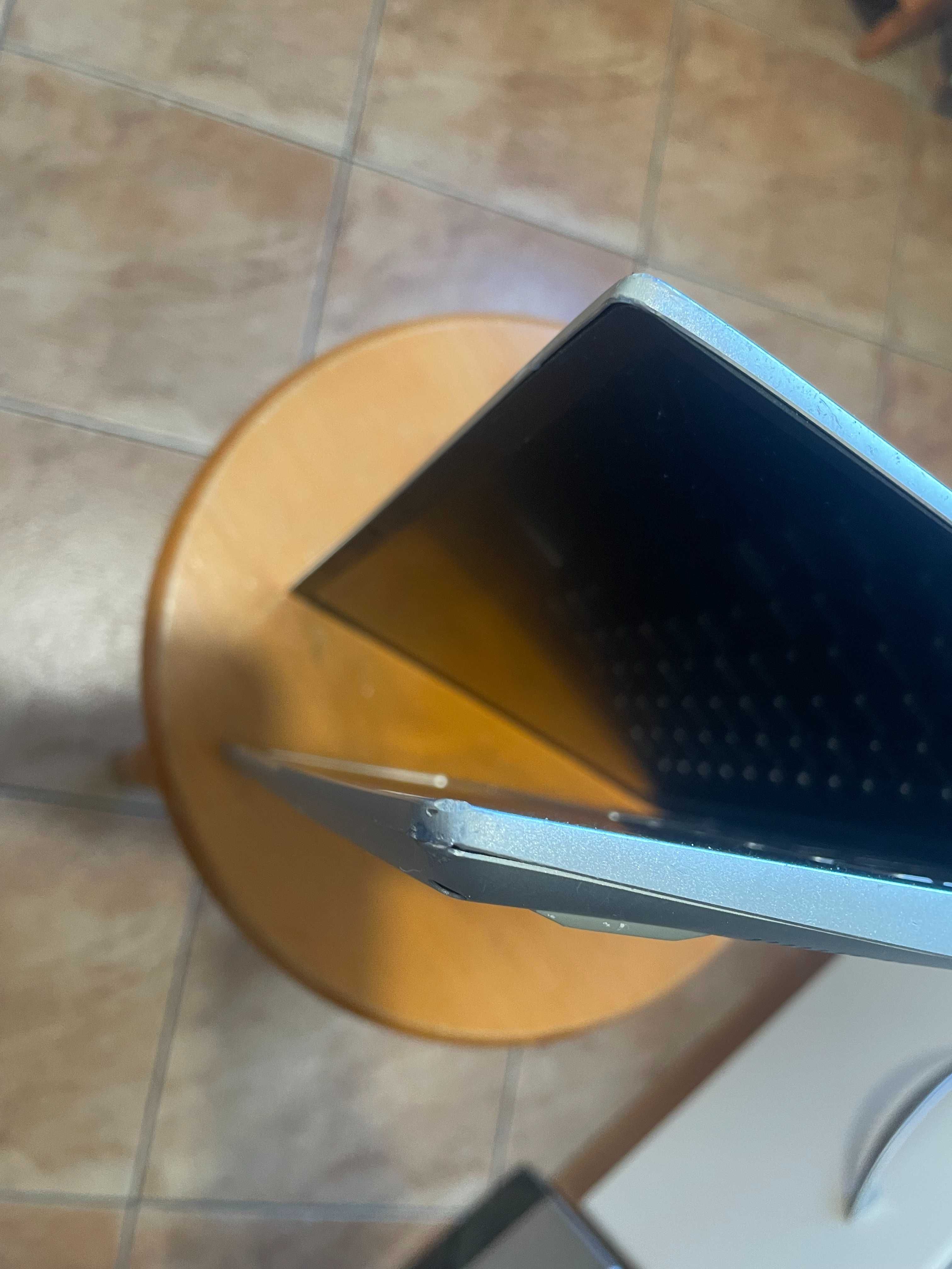 Acer Swift 3 SF314-511, i5-1135G7, 8gb, 256ssd