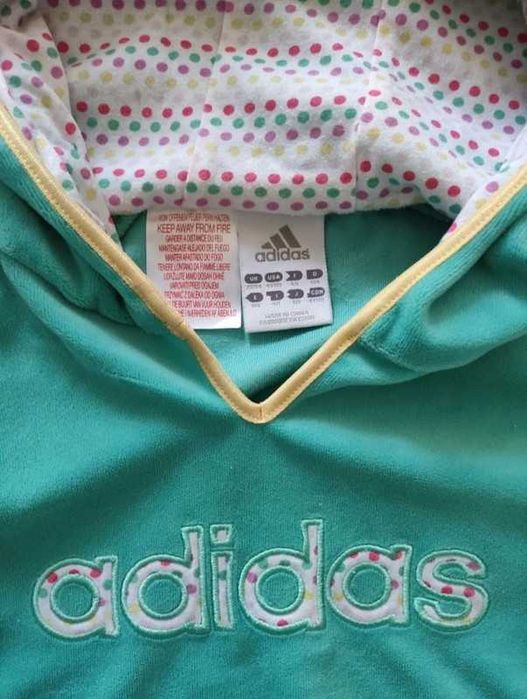 Śliczny miętowy dres Adidas welur r.104