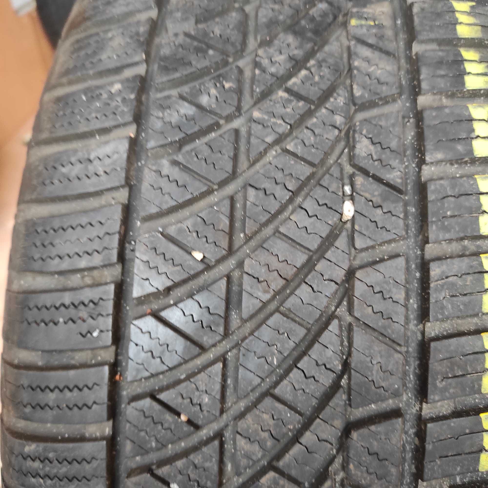 zima/wielosezon Hankook 235/55/17 z 2015r 6.9mm